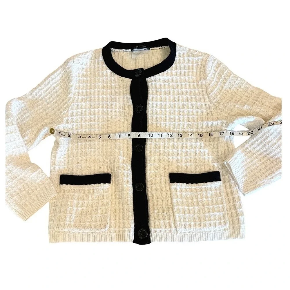 Ann Taylor Women L Cream Black Waffle Knit Button Front Cardigan Sweater - Picture 5 of 9